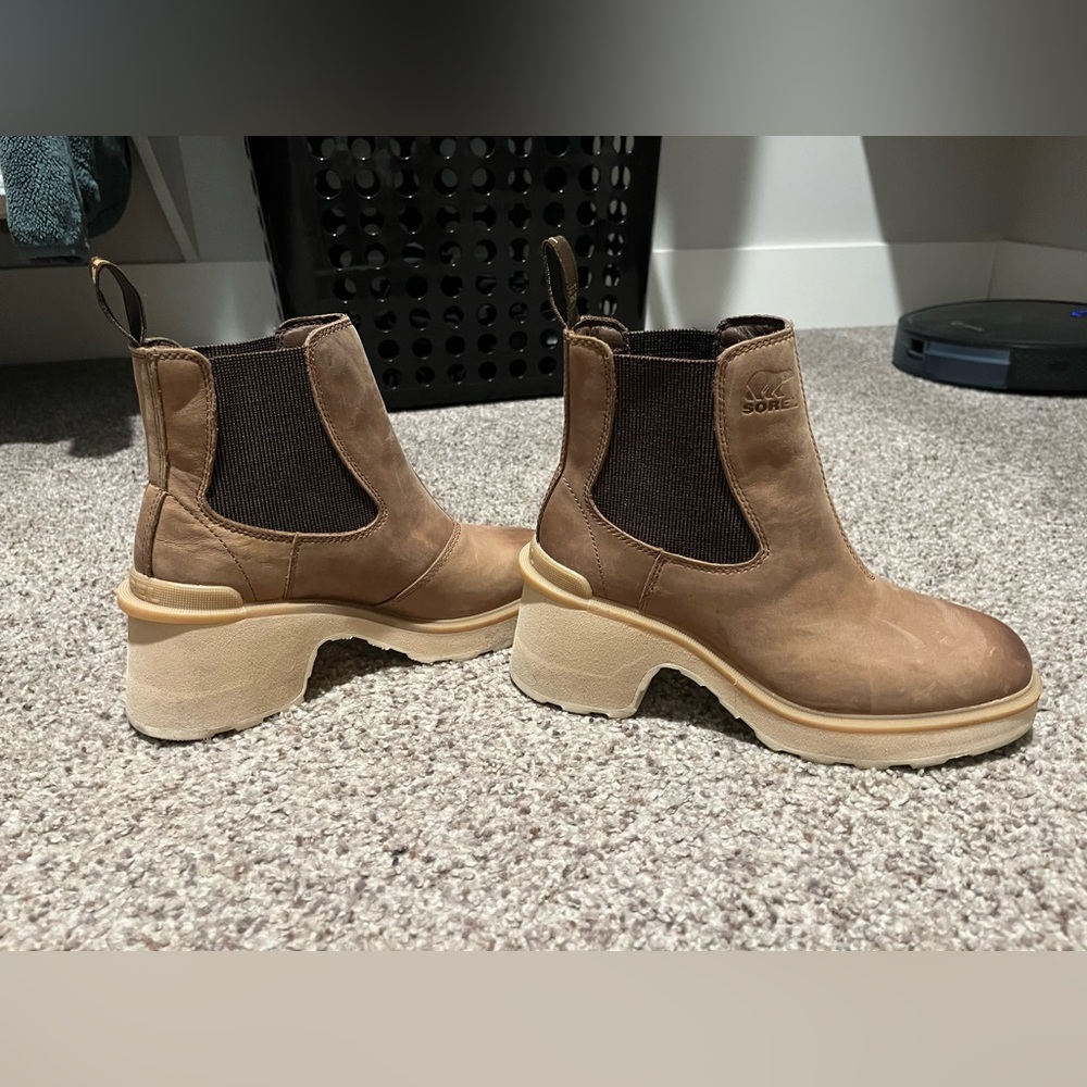 Womens high line heel Chelsea boot